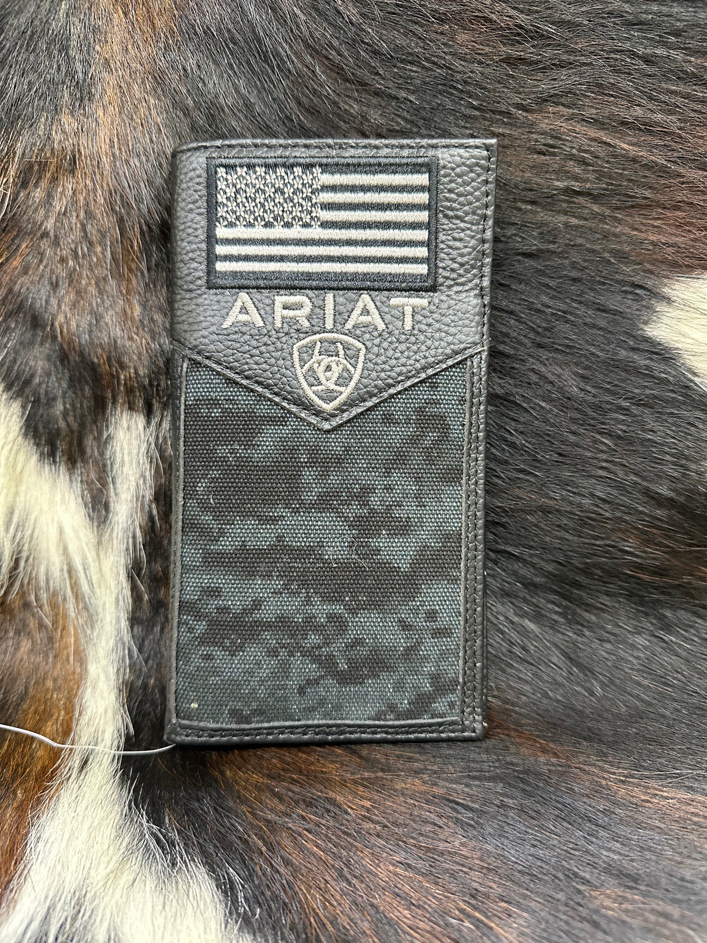 Ariat Black/Grey Camo Wallet